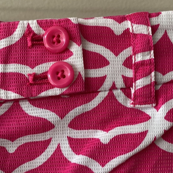 🌟Host Pick🌟 Vineyard Vines Whale Tail Print Everyday Shorts - Picture 5 of 9